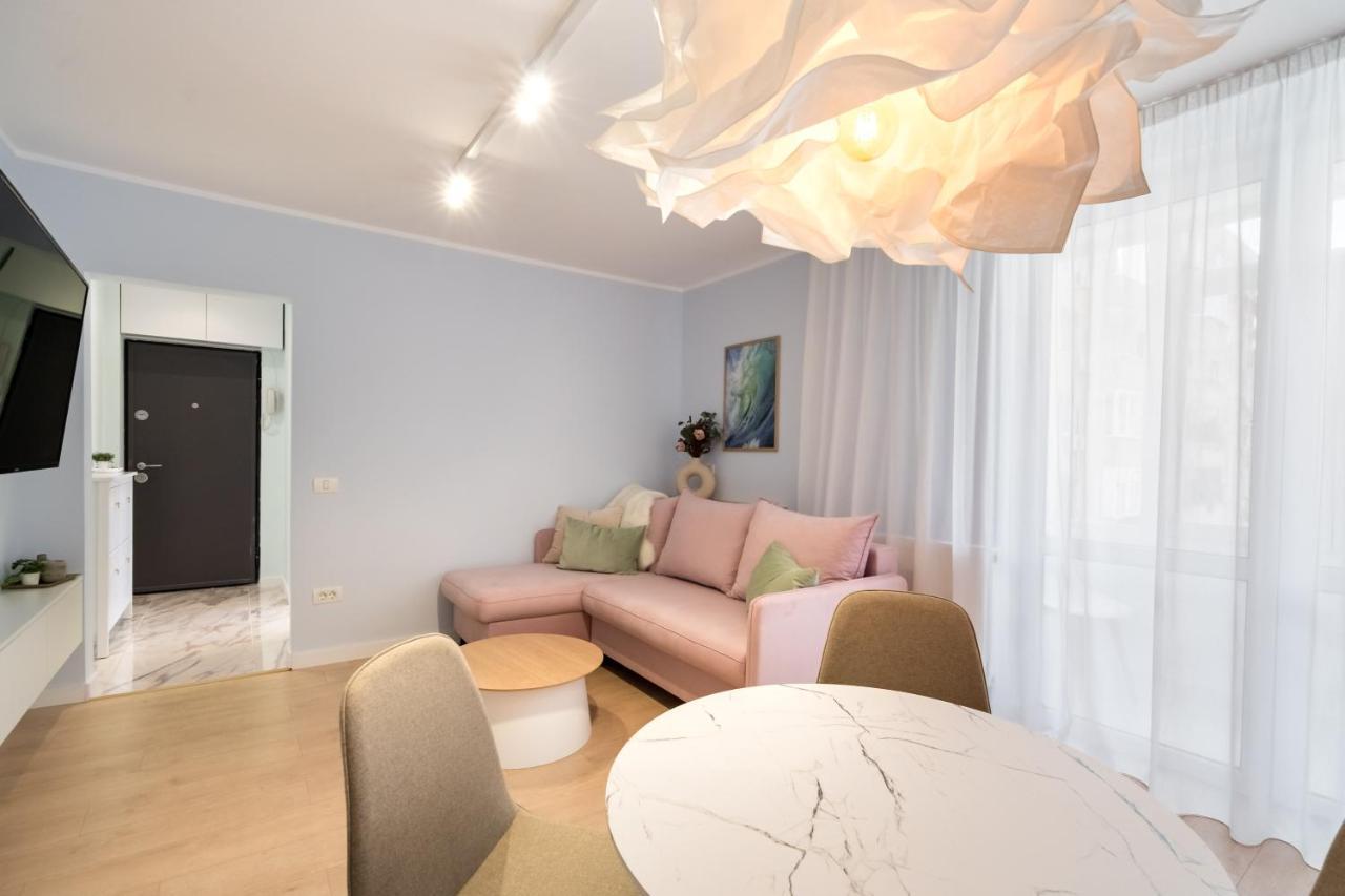 Candy Land Downtown Apartment Бухарест Екстер'єр фото