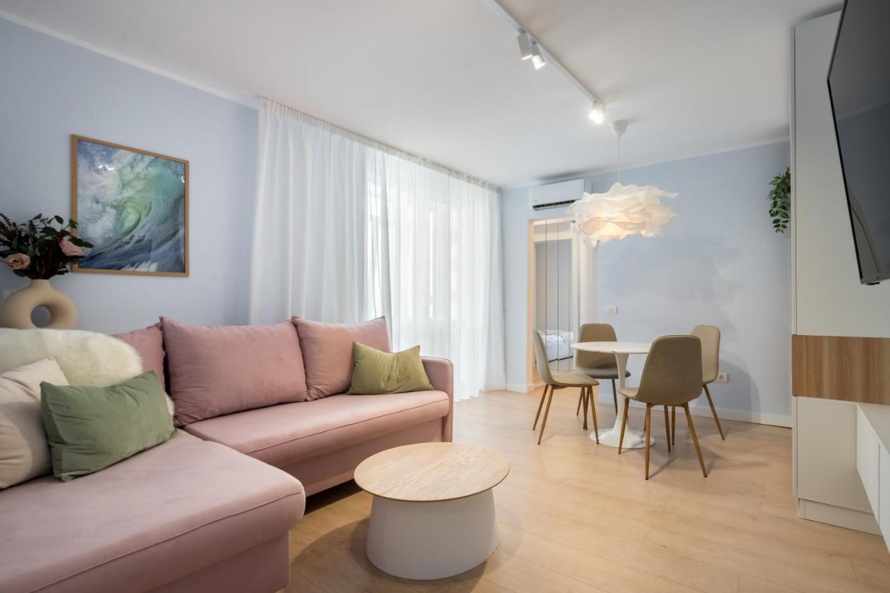 Candy Land Downtown Apartment Бухарест Екстер'єр фото