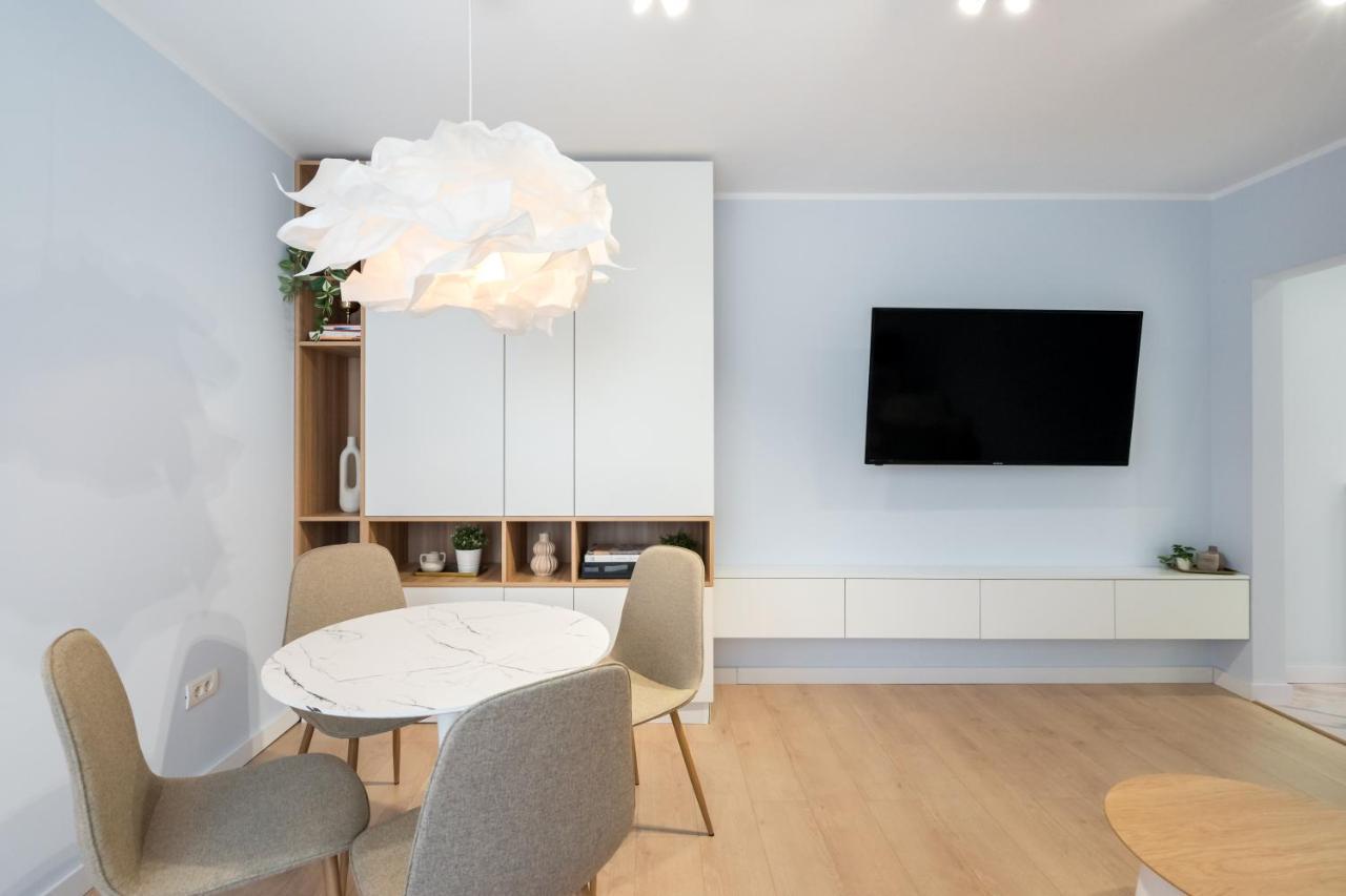 Candy Land Downtown Apartment Бухарест Екстер'єр фото